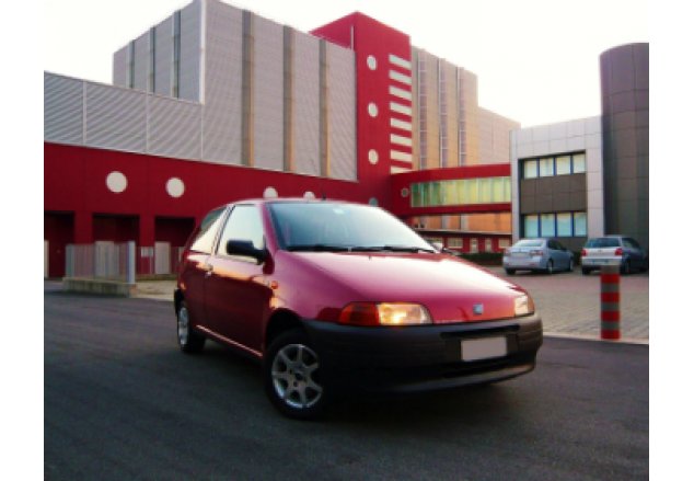 Fiat Punto 93 malta, Windscreens malta, Automotive malta, Gregory & Murray Co Ltd malta